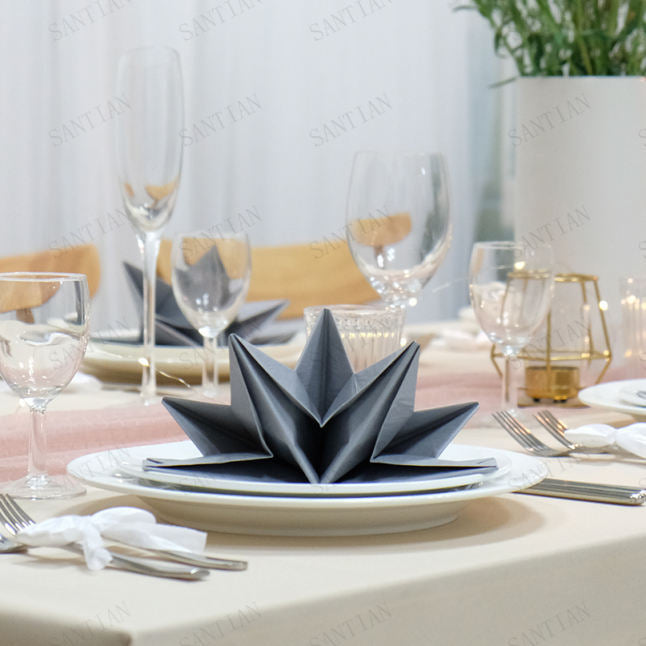 NAPKINS - STAR SHAPED - PAPER SERVIETTES - IN 9 FUN COLOURS
