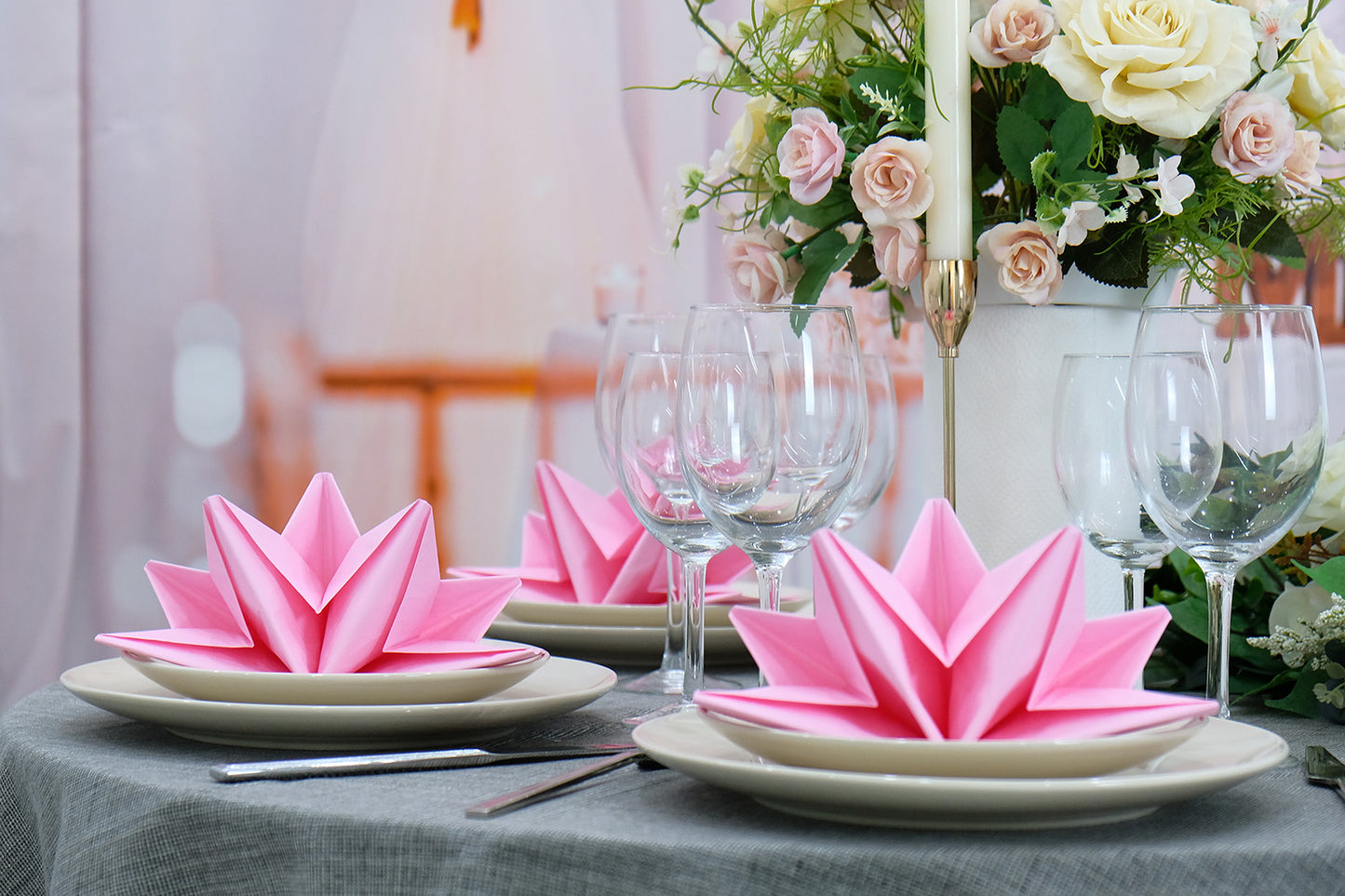 NAPKINS - STAR SHAPED - PAPER SERVIETTES - IN 9 FUN COLOURS